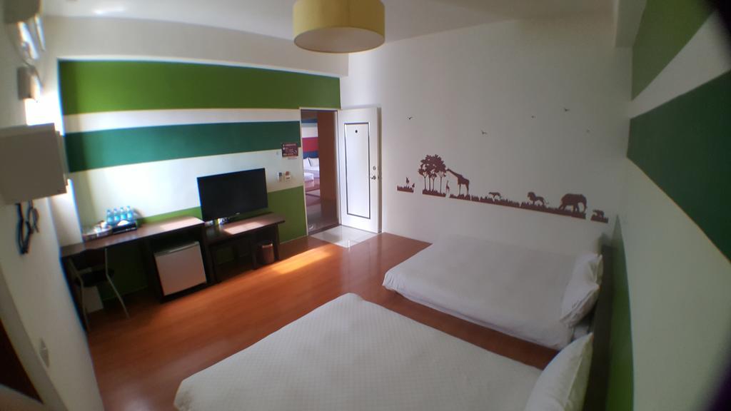 Outdoor Sports Guest House Hualien Chambre photo